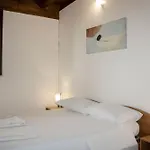 Ferienhaus Bellajo - Rustiche Con Piscina *