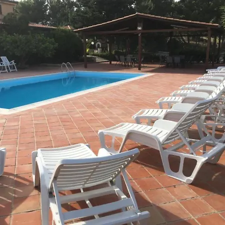 Bellajo - Rustiche Con Piscina Casa vacanze *