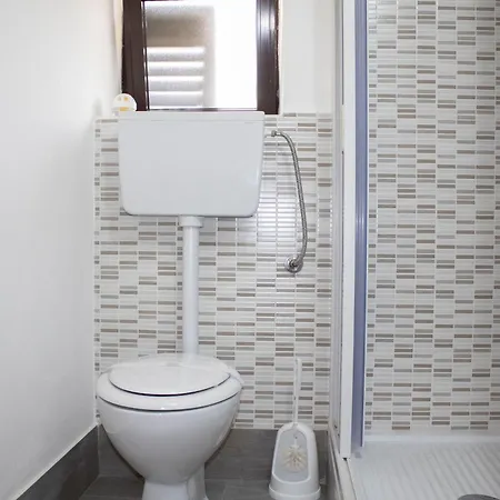 Bellajo - Rustiche Con Piscina Casa vacanze