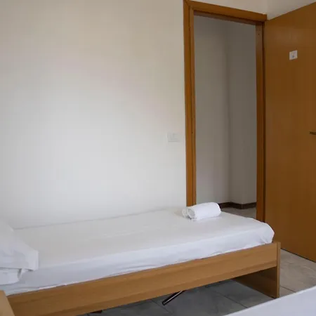 Casa vacanze Bellajo - Rustiche Con Piscina