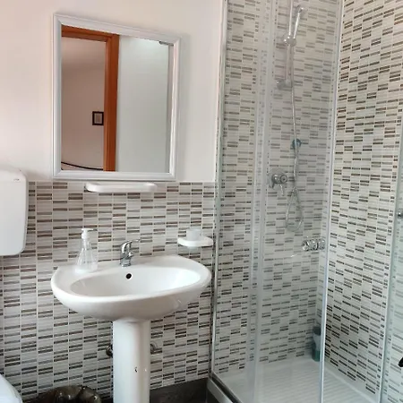 Bellajo - Rustiche Con Piscina Casa vacanze *