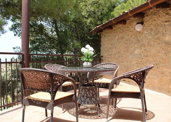 Bellajo - Rustiche Con Piscina Holiday home