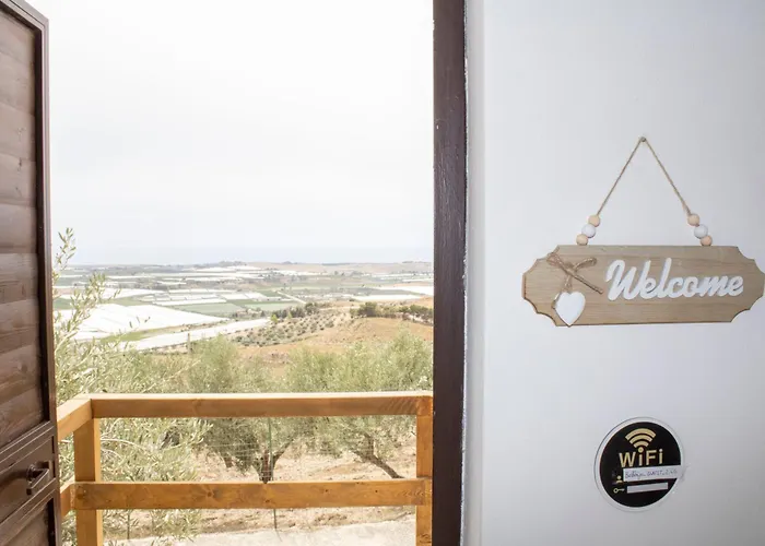 Bellajo - Rustiche Con Piscina