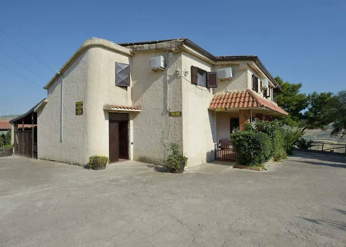 Bellajo - Rustiche Con Piscina * Agrigento